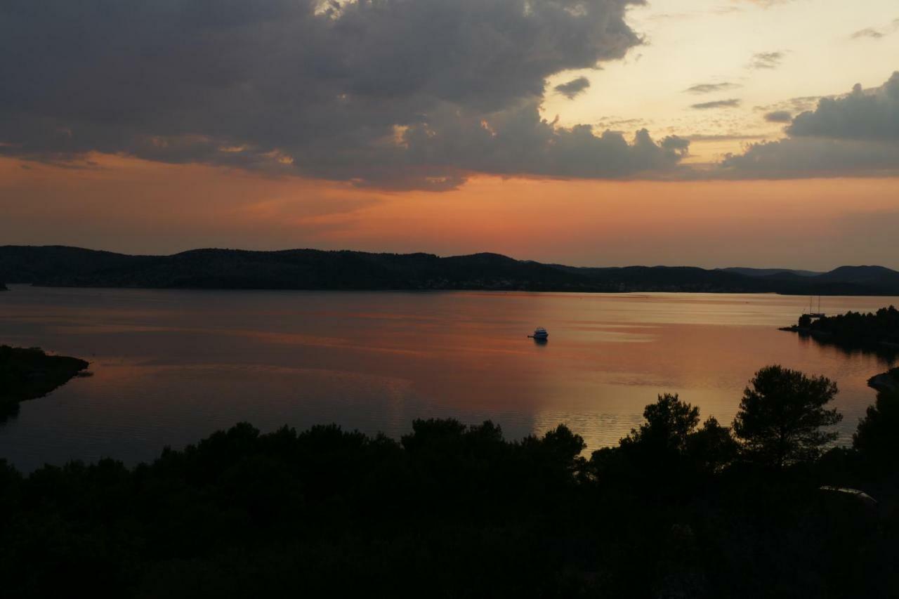 Apartamento Infinity Šibenik Exterior foto
